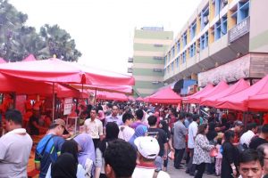 Bulan Puasa Tak Sah Kalau Tak Pergi Bazar Ramadan, Ini 5 ‘Param’ Popular Sekitar Lembah Klang 9 Bulan Puasa Tak Sah Kalau Tak Pergi Bazar Ramadan, Ini 5 ‘Param’ Popular Sekitar Lembah Klang