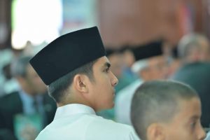 [GAMBAR] ‘Ingatkan YB Nikah Tadi’- Ini Respon Netizen Bila Nampak Syed Saddiq Pakai Baju Melayu