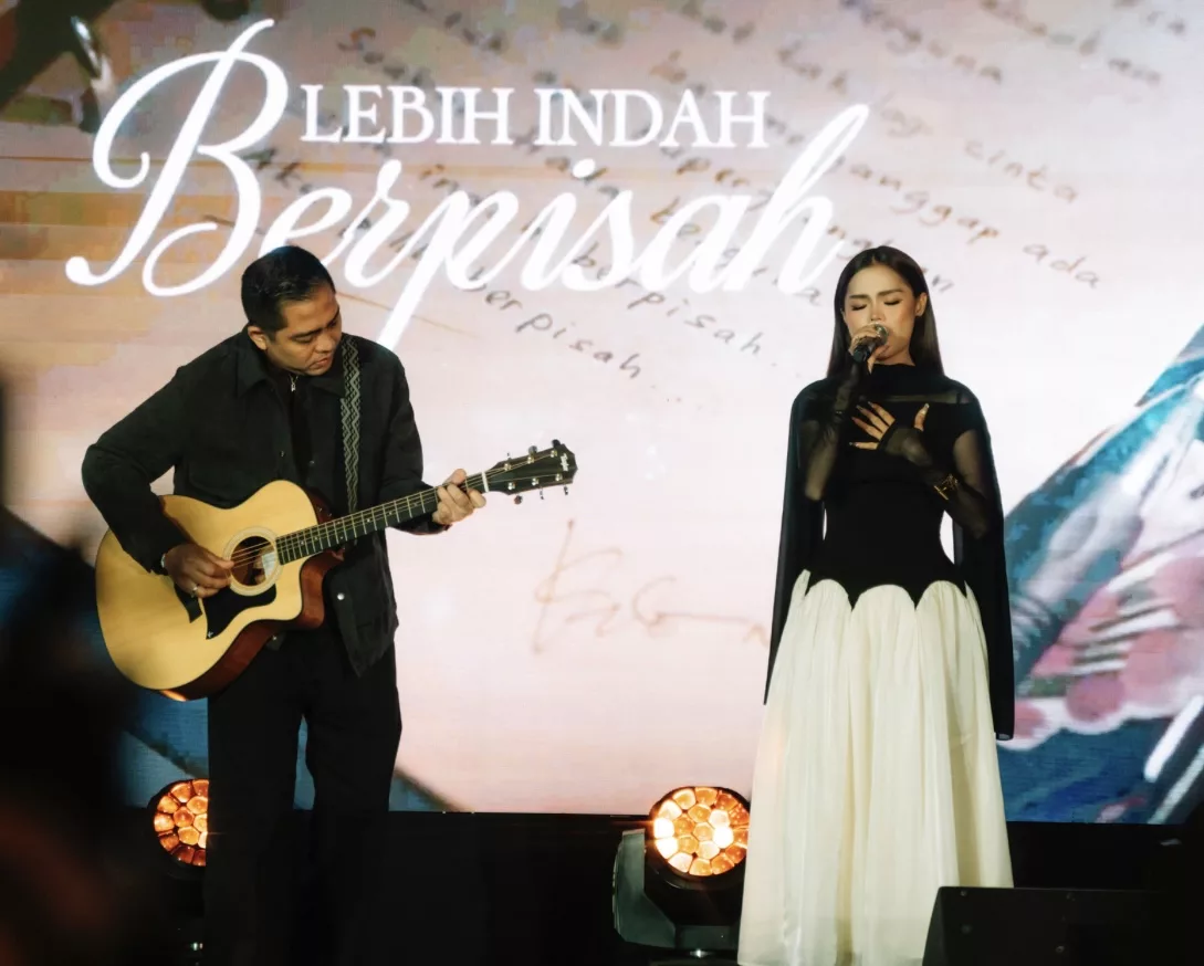 Ade Govinda Puji Bella Astillah – “Tak Ramai Wanita Yang Mampu Menunjukkan Ketabahan, Komitmen Sepertinya.”