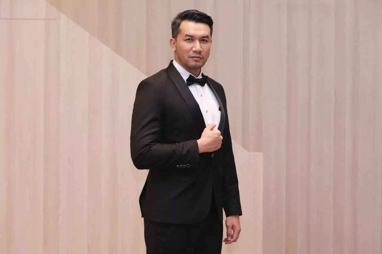 Nina Kho Cabar Diri Bawa Watak Utama Di Samping Ungku Ismail Di Dalam Astro Originals, Honey Trap