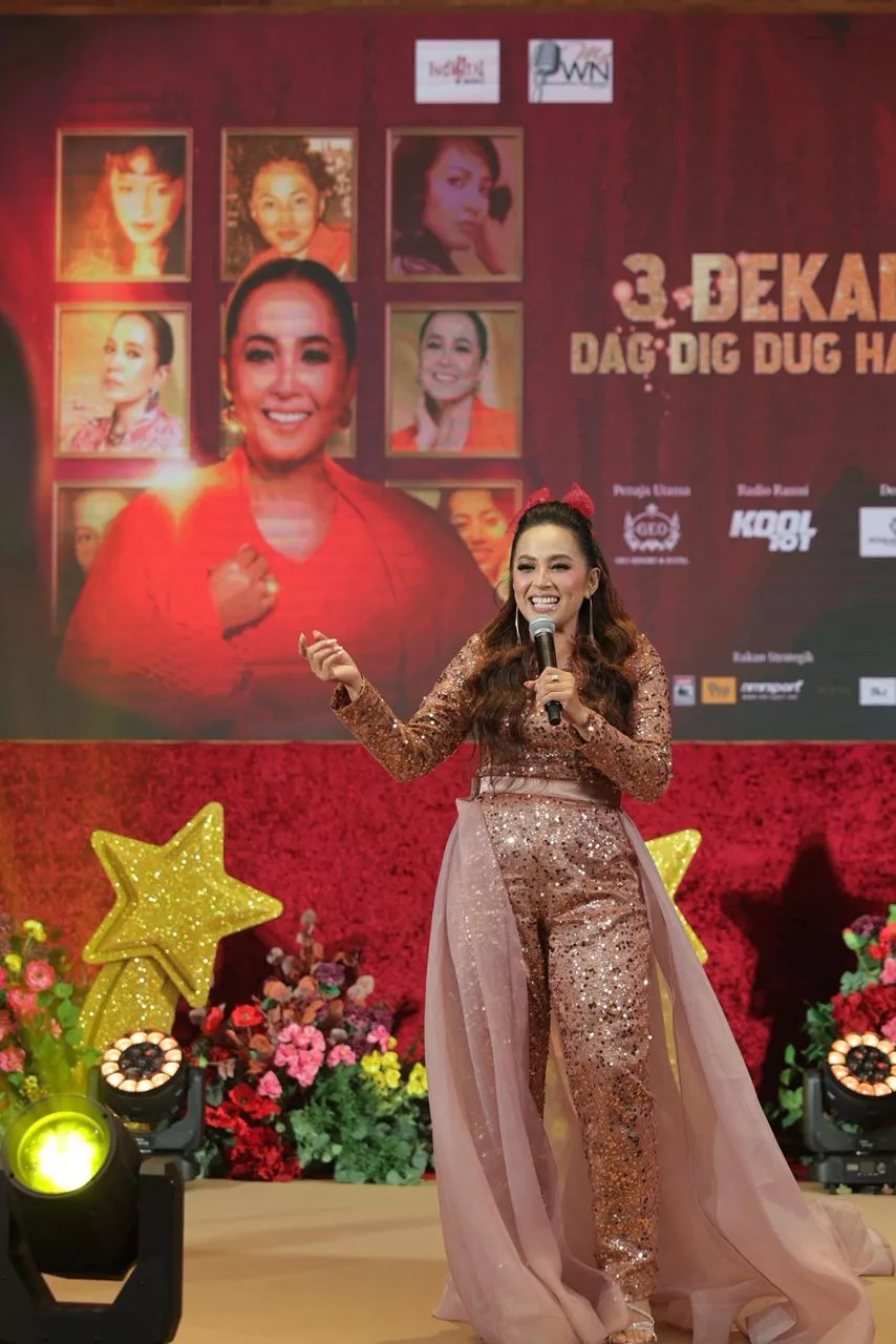 Haiza 30 Tahun Bersih Kontroversi, Relevan Tanpa Cerita ‘Busuk’! – “Dulu Pernah Keluar Gosip Mengatakan Saya Tiada Disiplin.”