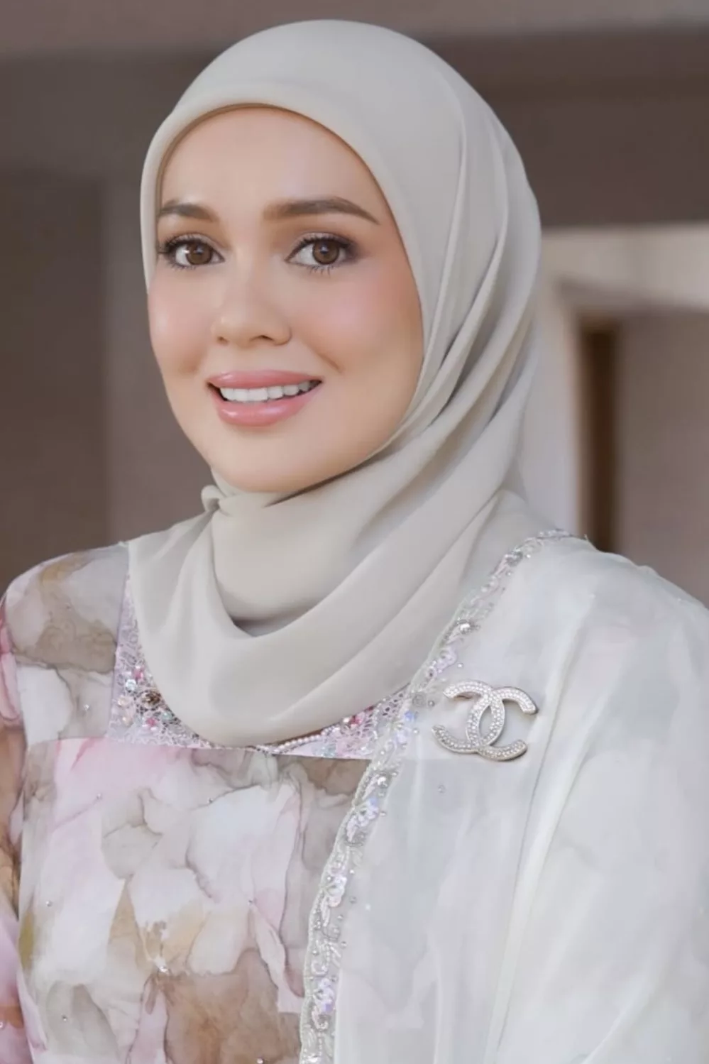 Uqasha Tumpang Gembira… Nelydia Kini Datin, Dihujani Tahniah Selepas Suami Terima Gelaran Datuk