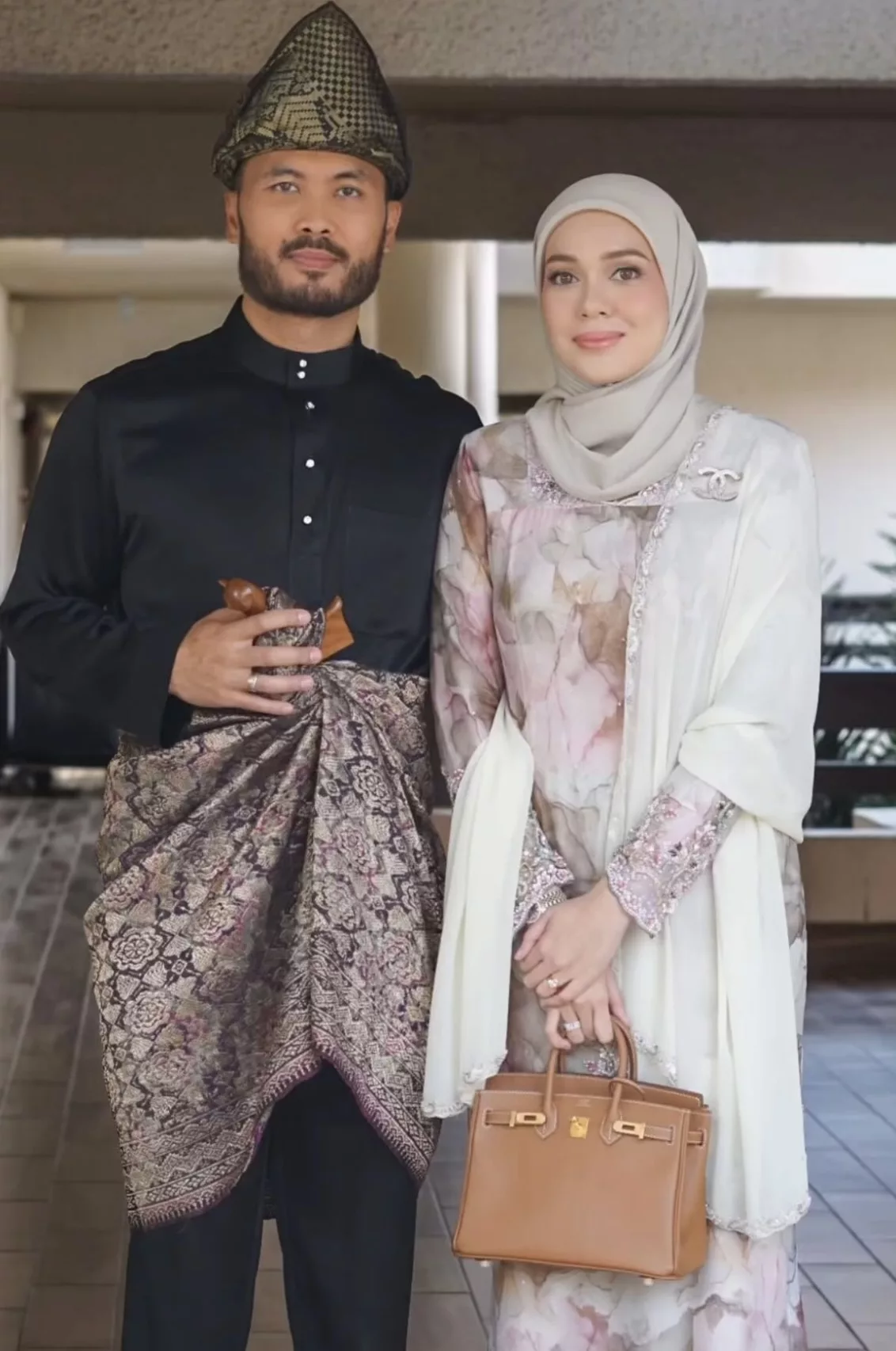 Uqasha Tumpang Gembira… Nelydia Kini Datin, Dihujani Tahniah Selepas Suami Terima Gelaran Datuk