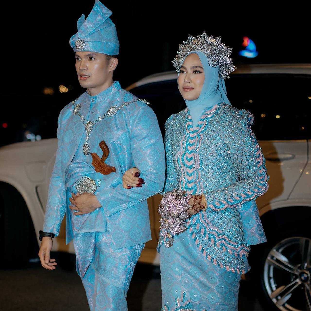 “Saya Tak Nak Orang Bercakap Buruk…,”- Ezlisa Loy Enggan Panjangkan Isu Baju Kahwin, Mahu Jaga Nama Baik Keluarga & Suami