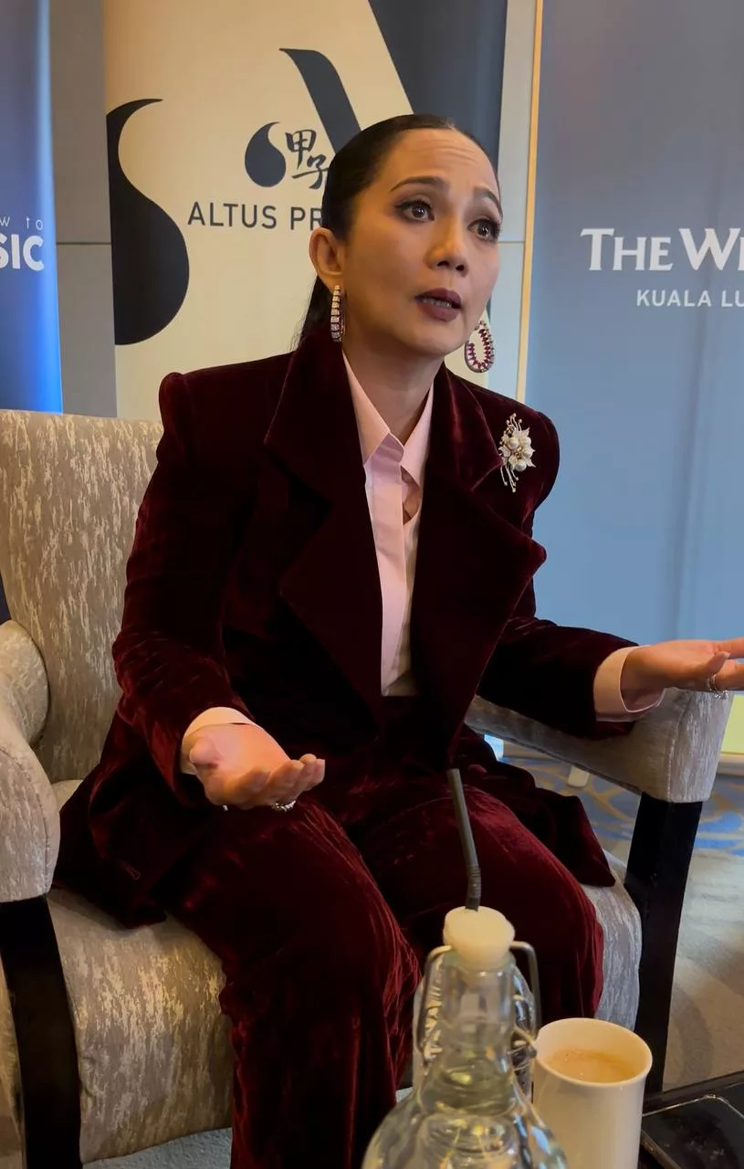 “Saya Hanya Luah Perasaan Kepada Allah, Bukan Di Media Sosial,” – Sheila Majid