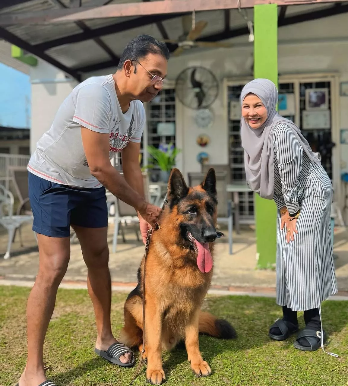 “Saya Bukan Nak Gomol-Gomol… Cara Samak Kena Tahu,” – Rozita Jelas Sebab Ambil 2 Ekor Anjing Baka K9