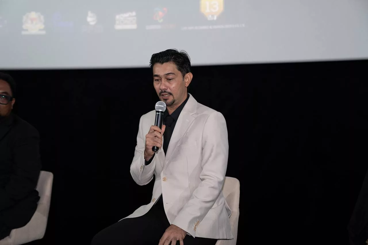 “Ku Sudah Mencoba Tuk Berikan Bunga,” – Diana Danielle Dakwa Kehilangan Teman Rapat Ketika Berkahwin, Farid Kamil Jawab Dengan Lagu