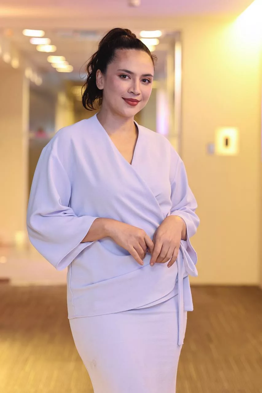 “Dalam Perkahwinan, Orang Yang Rapat Ialah Suami,” – Respon Diana Danielle, Ulas Isu Komunikasi Dengan Farid Kamil