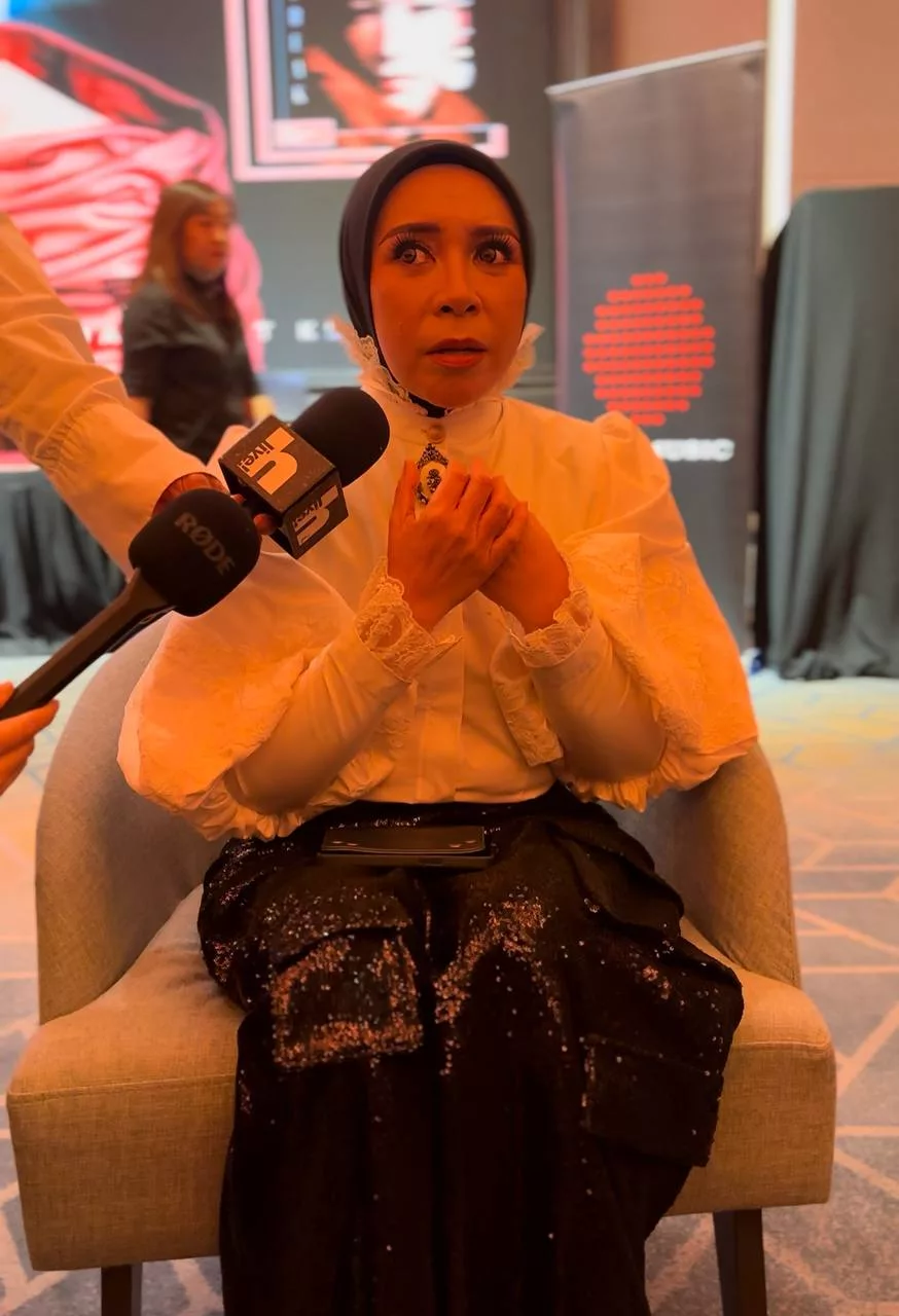 Melly Goeslaw Menitis Air Mata Sebab Misha, Idola Sejak Lagu ‘Pulangkan’ – “Tak Ramai Penyanyi Yang Boleh Menghayati Sesebuah Lagu…”