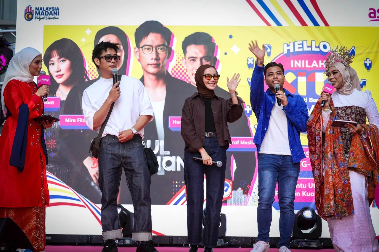 Lebih 10,000 Meriahkan Hello Inilah Kita: Sehati Bersama, Lagu ‘Sahabat’ Alpha Pupuk Semangat Perpaduan & Persahabatan 13 Lebih 10,000 Meriahkan Hello Inilah Kita: Sehati Bersama, Lagu ‘Sahabat’ Alpha Pupuk Semangat Perpaduan & Persahabatan