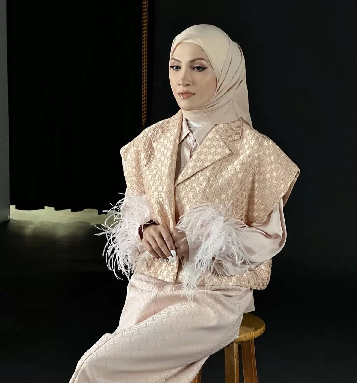 “Walaupun Saya Belum Berkahwin Sehingga Hari Ini, Tidak Bermaksud Saya Tak Bahagia,” – Sherry Ibrahim Tempelak ‘Haters’