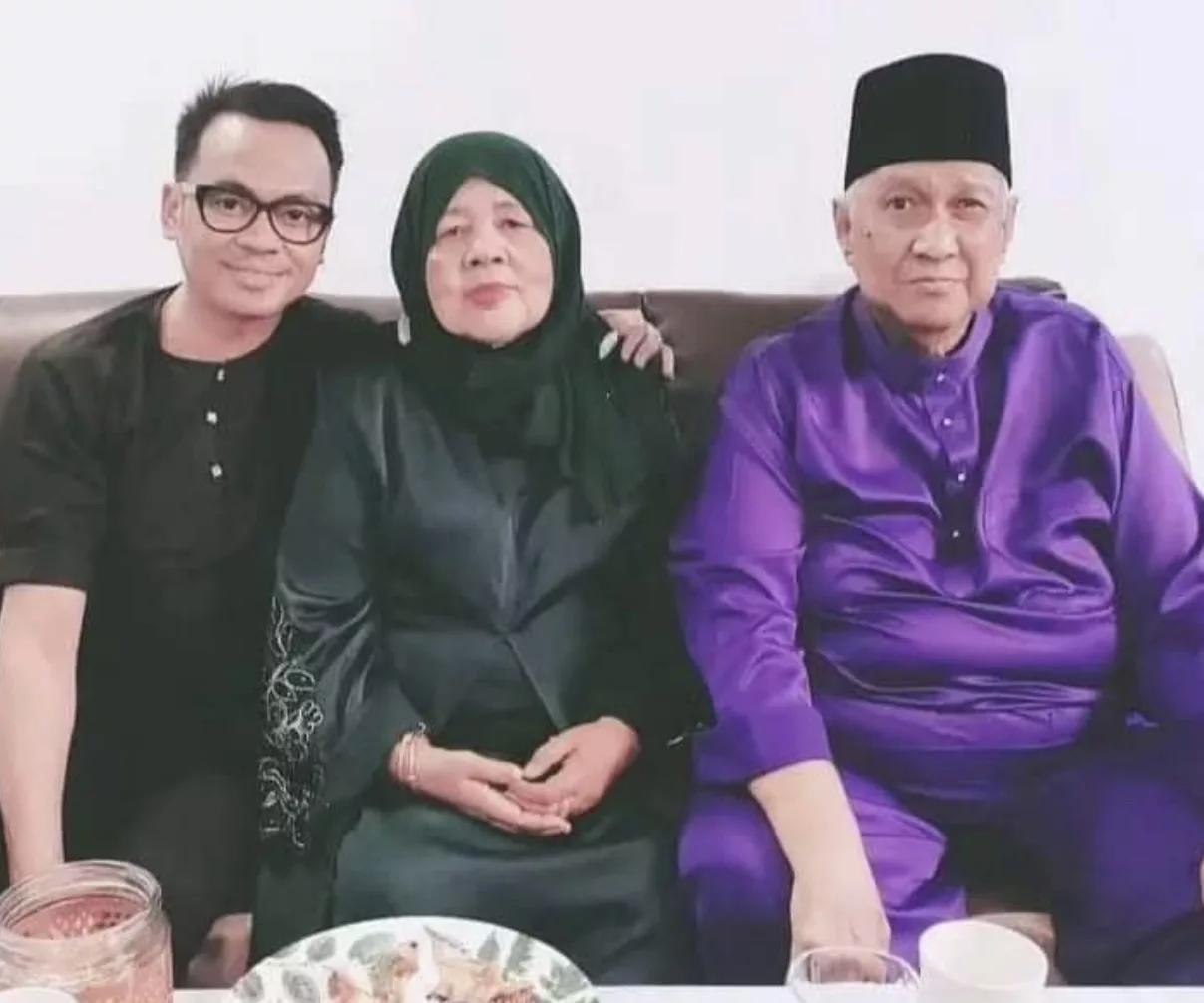 Kemurungan Selepas Pemergian Ayah, DJ Sonic Cerita Pernah ‘Tenggelam’ Dalam Satu Fasa Hitam Dalam Hidup