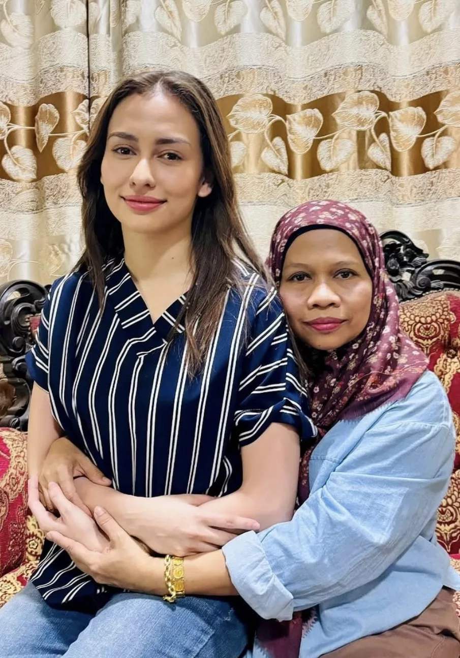 “Kalau Boleh Nak Tutup Cerita Anak Sendiri…,” – Ibu Dakwa Anna Jobling Pernah Hantar Injuksi, Hanya Boleh Jumpa Dalam Jarak 100 Meter