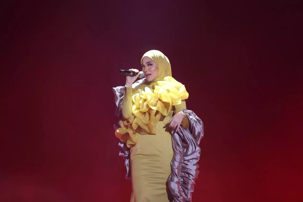 “Saya Panik Tapi Allah Tolong…,” – Nampak Pro & Tak Cemas, Keka Jelaskan Insiden Jatuh Tangga Bukan Gimik!