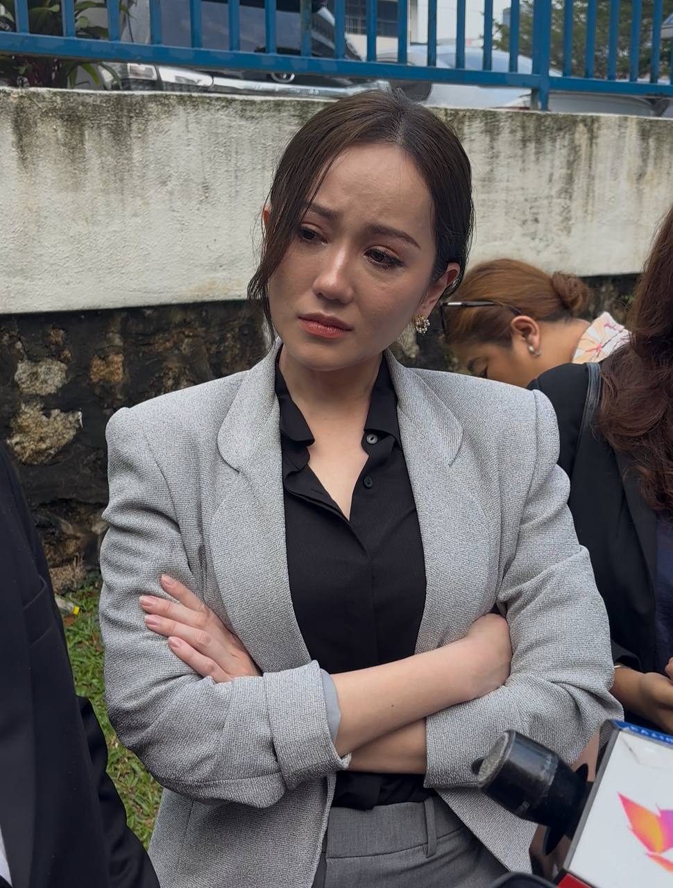Sophia Albarakbah Menitiskan Air Mata, Buat Laporon Polis Sebab Jadi Mangsa Buli Siber & Gangguan Seksual