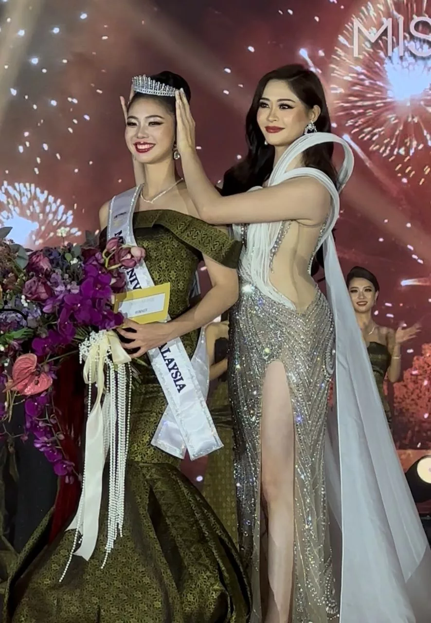 Chloe Lim Cipta Sejarah Peribadi, Dinobat Miss Universe Malaysia 2025!