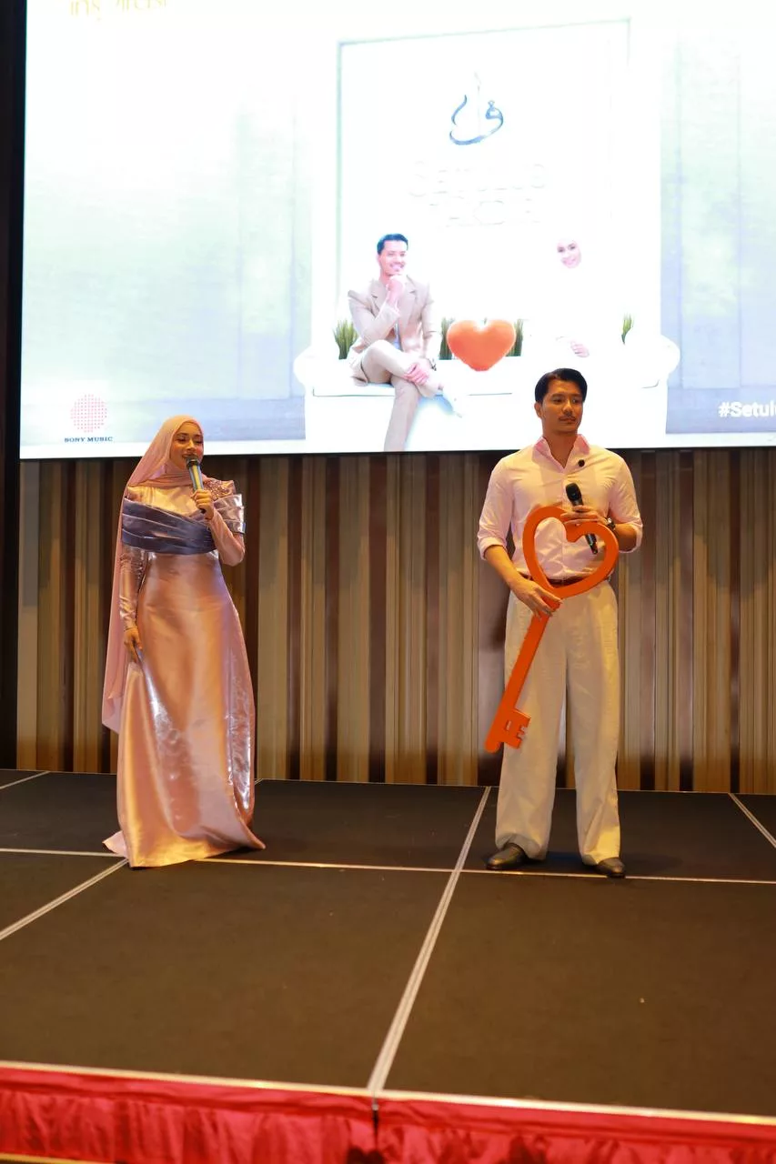 Fattah Amin Umum Kahwini Amira Othman Ahad Ini, Majlis Disiarkan Live di TV – “Persiapan Kahwin Sedang Berjalan.”