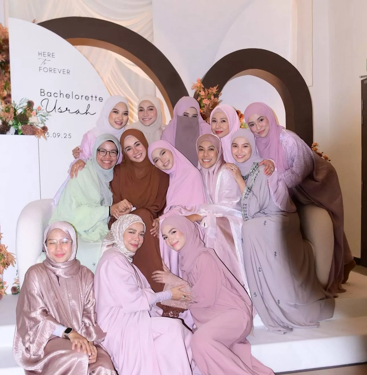 “Pada Saya, Kenapa tidak? Asalkan Kita Gembira, Dapat Ilmu Sekali,” – ‘Bachelorette Usrah’ Dikritik, Nabila Razali Bidas Yang Pertikai