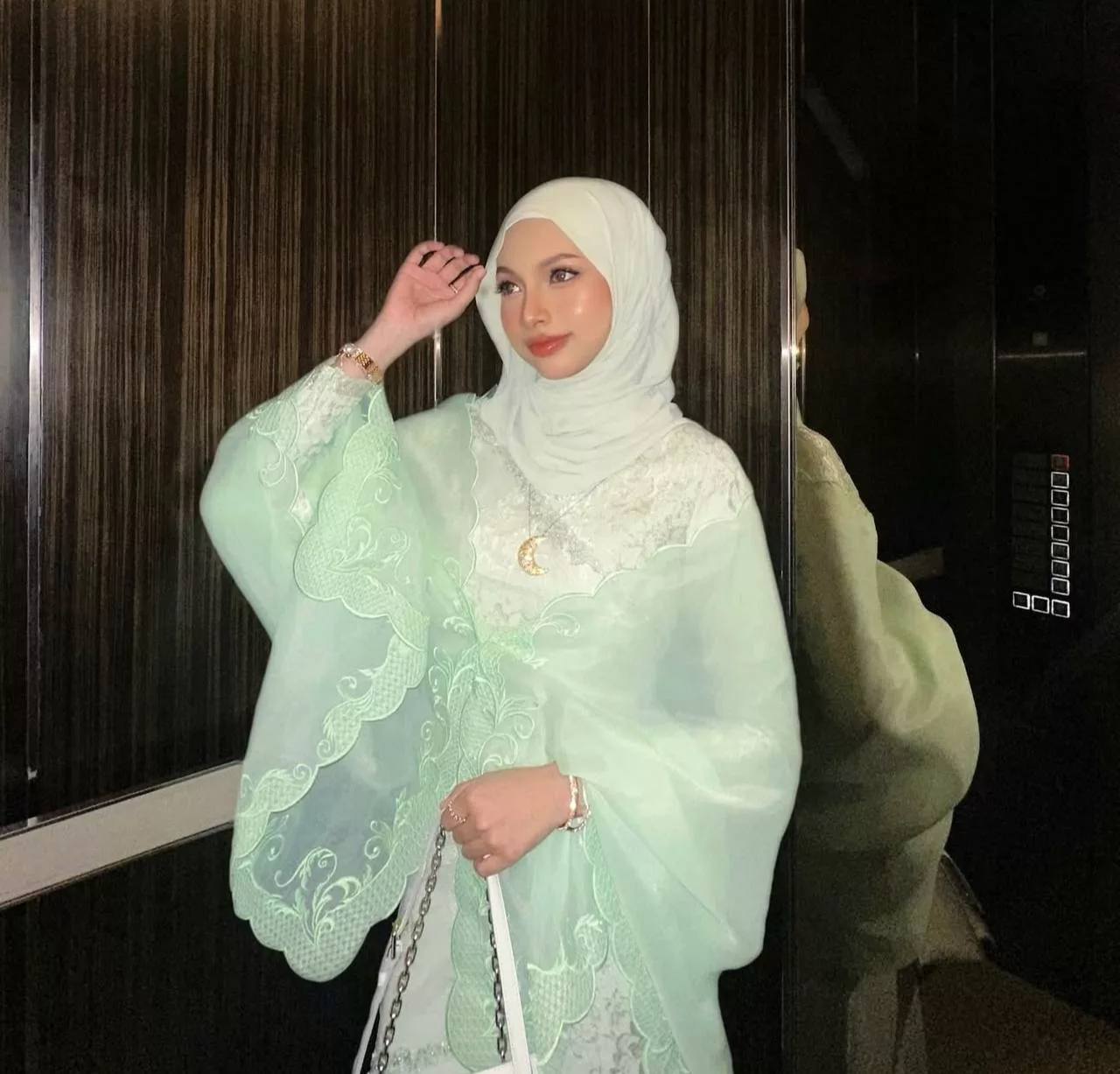 “Terkejut Baca Komen…,” – Syasya Rizal Rupanya Belum Tahu Jantina Anak, Letupkan Konfeti Biru & Pink Hanya Untuk Gambar