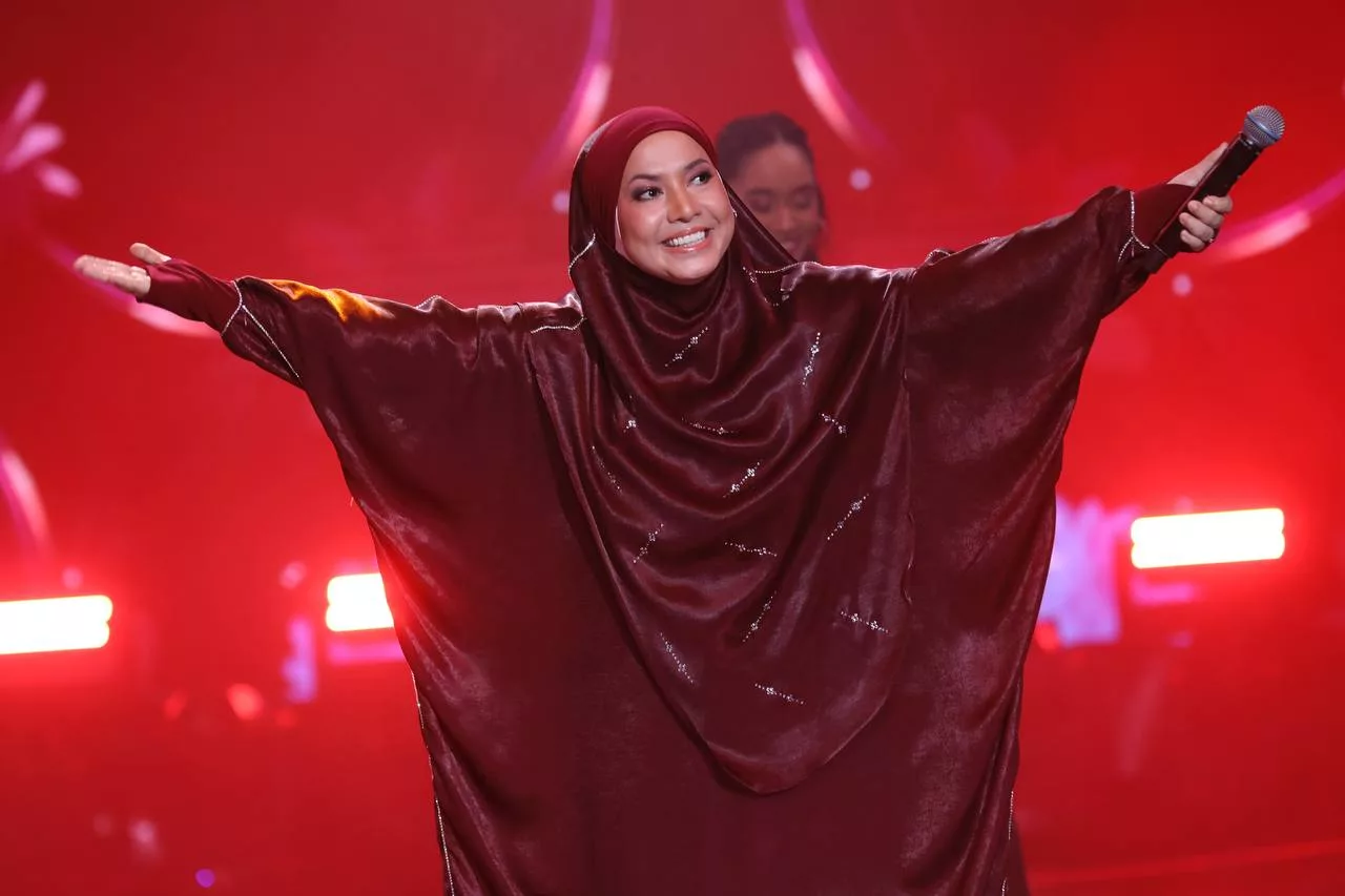 Erra Fazira Kagum Saingan Sihat Zekrai & Mazleen, Ning Baizura Ulas Shah Tersingkir – “Dia Boleh Jadi Pelawak, Harap Diberi Peluang.”