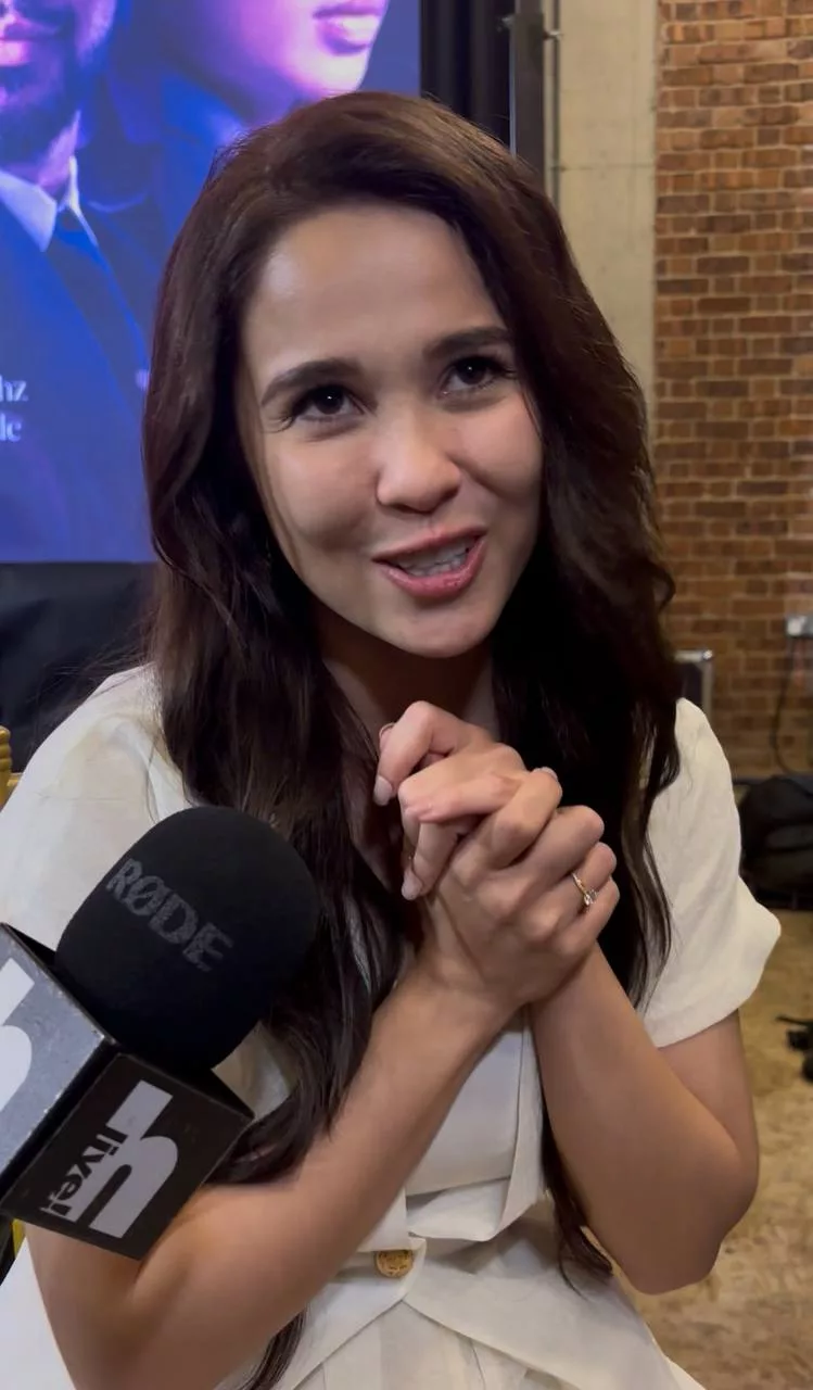 “Tak Baik Fitnah Saya,” – Emma Maembong Ulas Isu Pakai Sodondon Busana Songket Dengan DJ Kidd, Bukan Nak Kahwin!