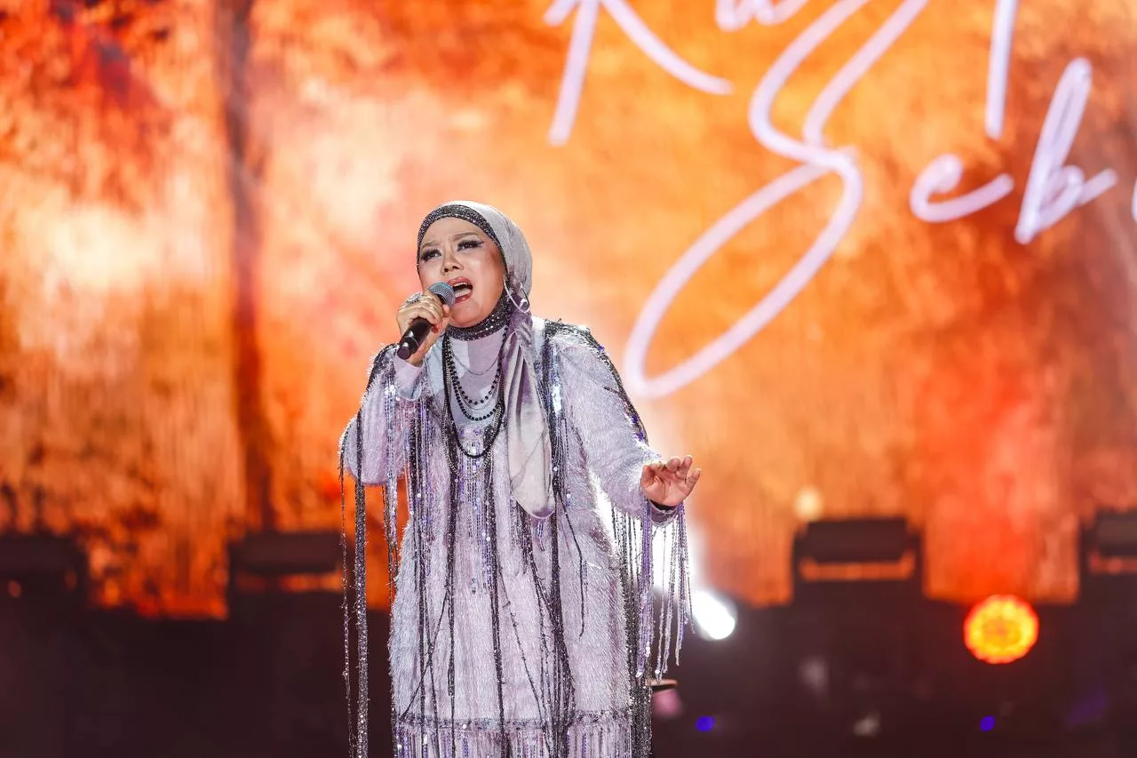 Leeza & Kinar Tersingkir Sebelum Malam Kemuncak, Erra Fazira Mahu Finalis KE2025 Kuasai Setiap Aspek Pemarkahan