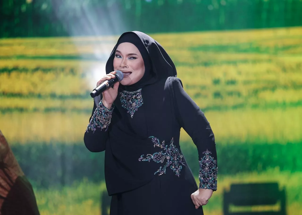 Nora Ariffin Ulas Isu Hijab Anak, Ajak Fokus Pada Gaza - “Kami Ambil Maklum Segala Teguran Baik Dan Membina.” 7 Nora Ariffin Ulas Isu Hijab Anak, Ajak Fokus Pada Gaza – “Kami Ambil Maklum Segala Teguran Baik Dan Membina.”