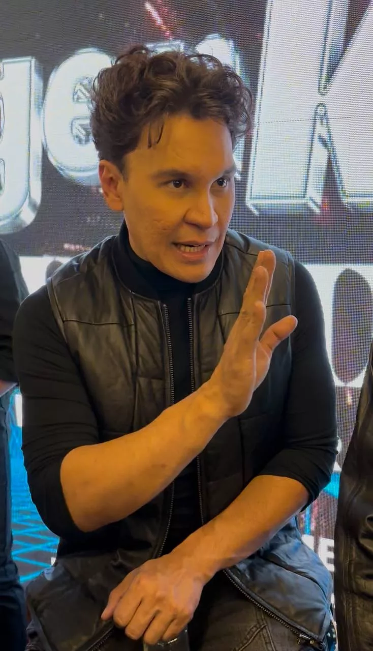 “Mereka Yang ‘Hardcore’ Akan Marah…,” – KRU Belum Rancang Tarik Diri Dari Program Anugerah, Hormati Perasaan Peminat