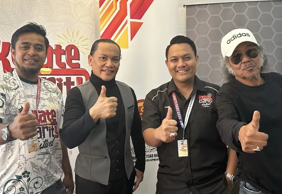 Sambutan Luar Biasa & Lebih 50,000 Pengunjung Hadir, Ameng Spring Sifatkan Ini Festival Paling ‘Dahsyat’ Di Kelantan! 9 Sambutan Luar Biasa & Lebih 50,000 Pengunjung Hadir, Ameng Spring Sifatkan Ini Festival Paling ‘Dahsyat’ Di Kelantan!