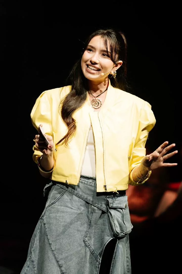 Amelia Henderson Bangga & Terus Sokong Jenama Buatan Tempatan – “Saya Anak Malaysia.”