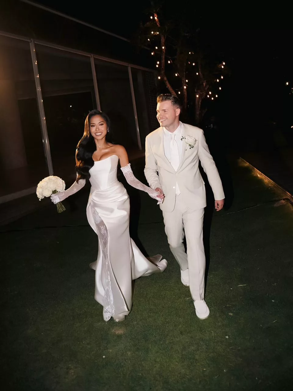 “Terima Kasih Atas Liputan Indah, Kata-Kata Baik,” – Sabronzo Bergelar Isteri Dua Minggu Sebelum Resepsi Di Bali