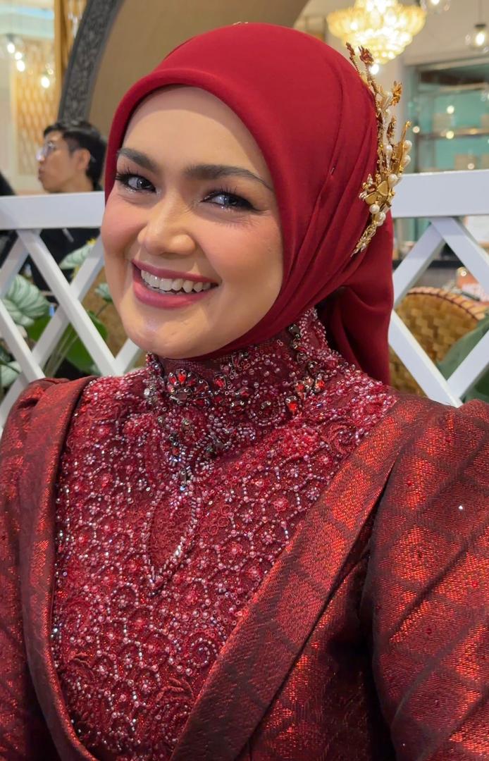 “Album Tradisional Sentiasa Mempunyai Tempat Istimewa Di Hati Saya,” – Siti Nurhaliza Lancar ‘Gema Bumantara’