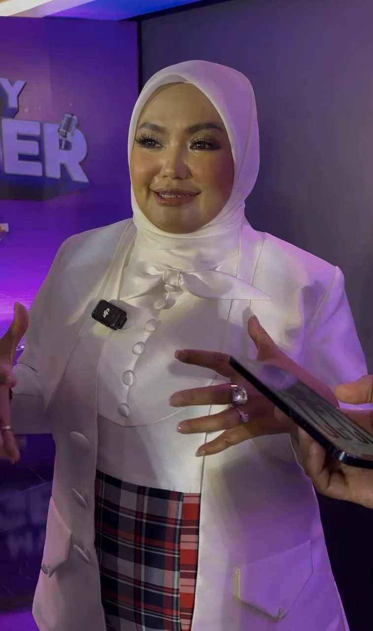 “Bila Orang Dewasa Tanya Soalan, Mereka Akan Jawab Cara Kanak-Kanak,” – Siti Sairah Mohon Maaf Bagi Pihak Amad, Sedia Baiki Kelemahan
