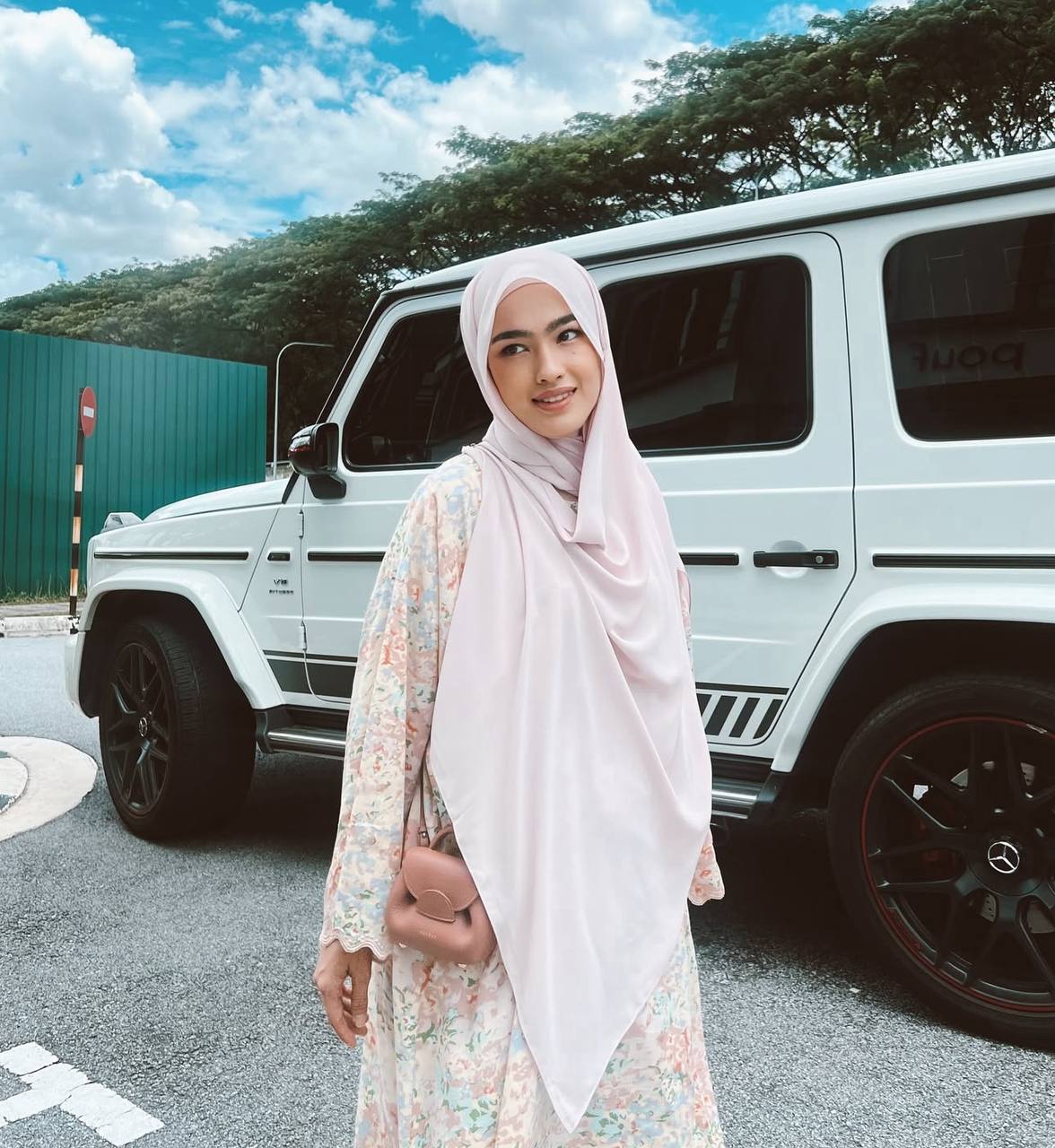 Elfira Loy Kongsi Pengalaman Diurus Ibu Sejak Kecil - “Bila Sudah Besar, Saya Bersyukur Mak ‘Push’ Saya.” 15 Elfira Loy Kongsi Pengalaman Diurus Ibu Sejak Kecil – “Bila Sudah Besar, Saya Bersyukur Mak ‘Push’ Saya.”