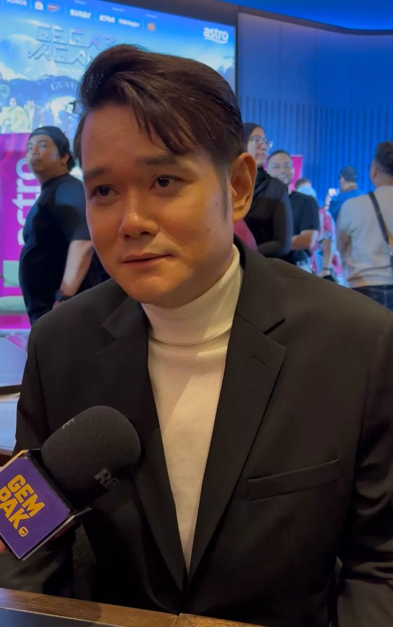 Nubhan Nafi Beli Rumah Tanpa Pengetahuan Isteri -
“Saya Hanya Menyewa… Tak Mahu Anak-Anak Lihat Kami Bergaduh.” 8 Nubhan Nafi Beli Rumah Tanpa Pengetahuan Isteri -
“Saya Hanya Menyewa… Tak Mahu Anak-Anak Lihat Kami Bergaduh.”