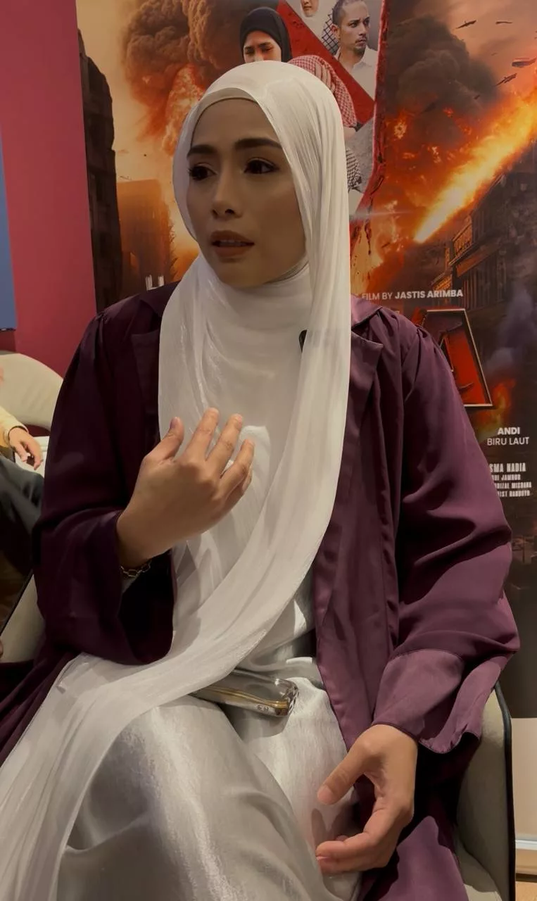 Linda Hashim Dakwa Ada Terima Mesej Daripada Wanita Kenalan Beego, Minta Jangan Beri Harapan Untuk Berbaik? 7 Linda Hashim Dakwa Ada Terima Mesej Daripada Wanita Kenalan Beego, Minta Jangan Beri Harapan Untuk Berbaik?