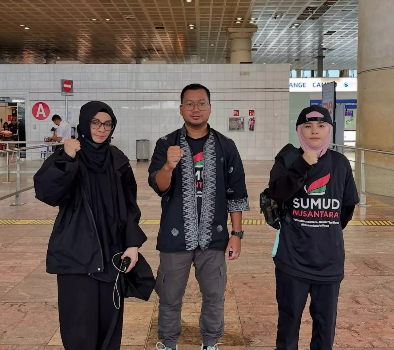 “Demi RM5,000, Sangat Memalukan,” - Zizi Kirana Terkilan Ada Yang Sanggup Jadi Tali Barut! 9 “Demi RM5,000, Sangat Memalukan,” – Zizi Kirana Terkilan Ada Yang Sanggup Jadi Tali Barut!