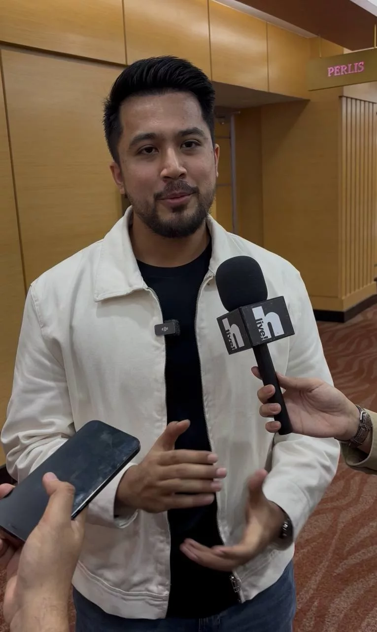 “Segalanya Telah Berlaku, Tak Perlu Ingat Semula,” – Aliff Aziz Nafi Hilangkan Diri Sebab Kontroversi, Percaya Rezeki & Isi Masa Bersama Ibu Bapa