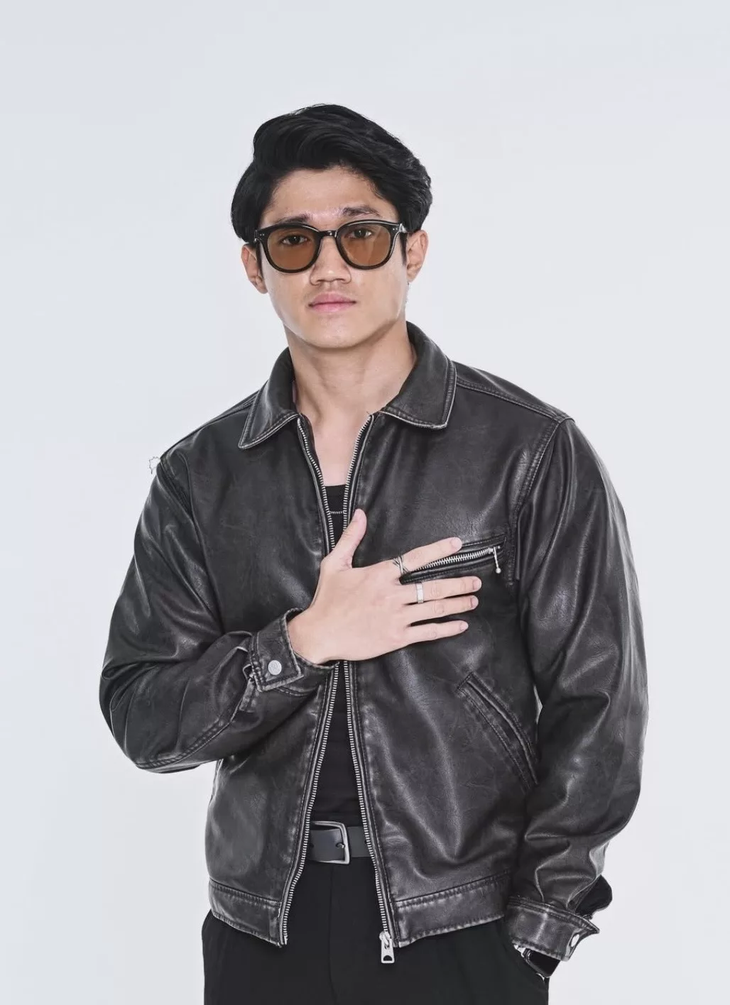 Muat Naik Foto Tak Berbaju, Badron Munirah Cerita Ada Terima Mesej Jijik, Pernah Ditawar RM100,000 Jadi ‘Sugar Baby’