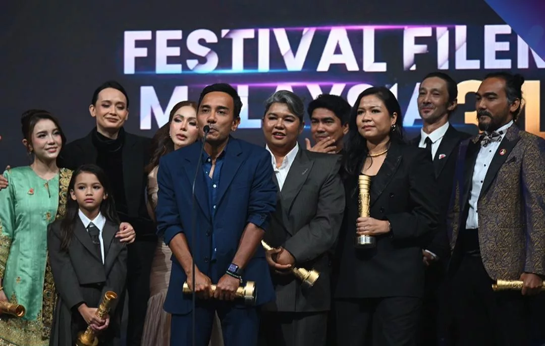 FFM34: Raih 6 Trofi Termasuk Qi Razali & Sweet Qismina Dinobat Pelakon Terbaik, ‘Babah’ Terima Dana DKD RM1 Juta!