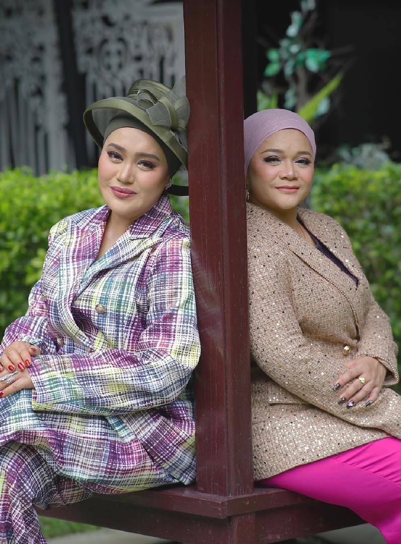 “Biar Gambar Bicara,” – Azharina, Nana Karia