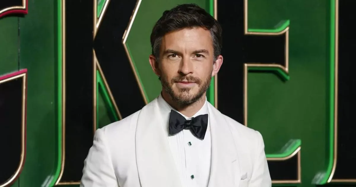 Pelakon Bridgerton, Jonathan Bailey Dinobat Lelaki Terseksi Dunia 2025 
