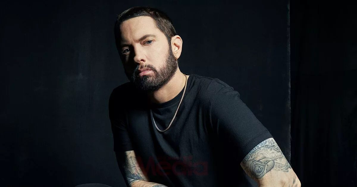 Eminem Saman Syarikat Australia ‘Swim Shady’, Dakwa Salah Guna Nama Ikoniknya 8 Eminem Saman Syarikat Australia ‘Swim Shady’, Dakwa Salah Guna Nama Ikoniknya