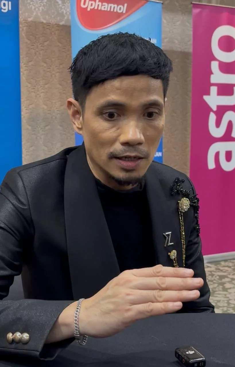 “Biar Hidup Susah, Jangan Hilang Adab,” – Mark Adam Nafikan Tuduhan Biadap Di GV12, Suka Bergurau Sejak Kecil 9 “Biar Hidup Susah, Jangan Hilang Adab,” – Mark Adam Nafikan Tuduhan Biadap Di GV12, Suka Bergurau Sejak Kecil