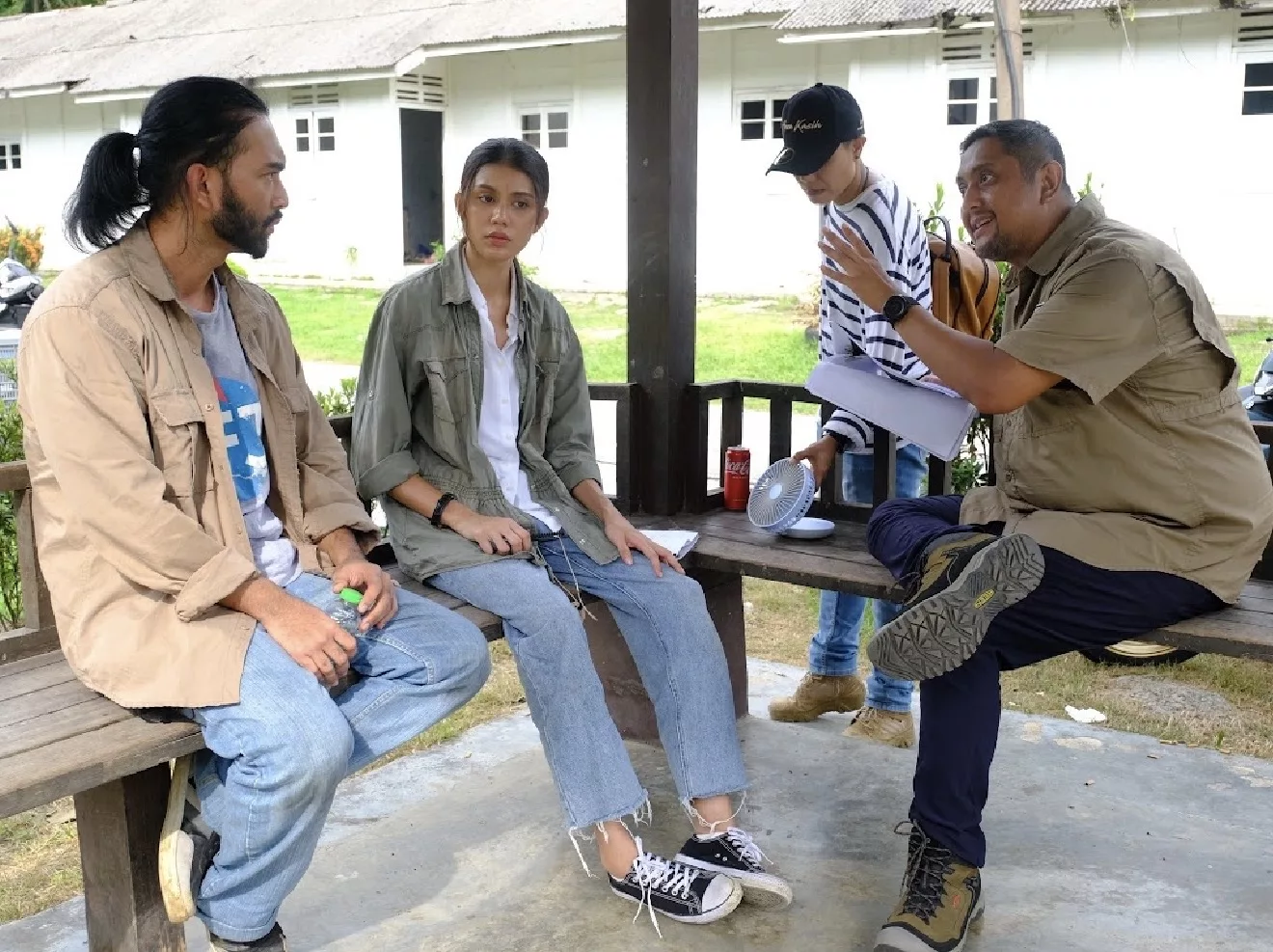 Mimi Lana Mandi Darah Sampai Rambut Pun Jadi Keras Sebab ‘Polong’, – “Ada Babak Yang Memang ‘Gore’.”