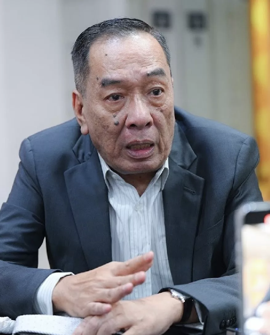 “Pernah Bagitahu Ada Masalah Jantung,” – Ramli Bagi Elaine Kang Peluang Nyanyi Lagu Cina, Tetap Hormat Jika Terpaksa Undur Diri