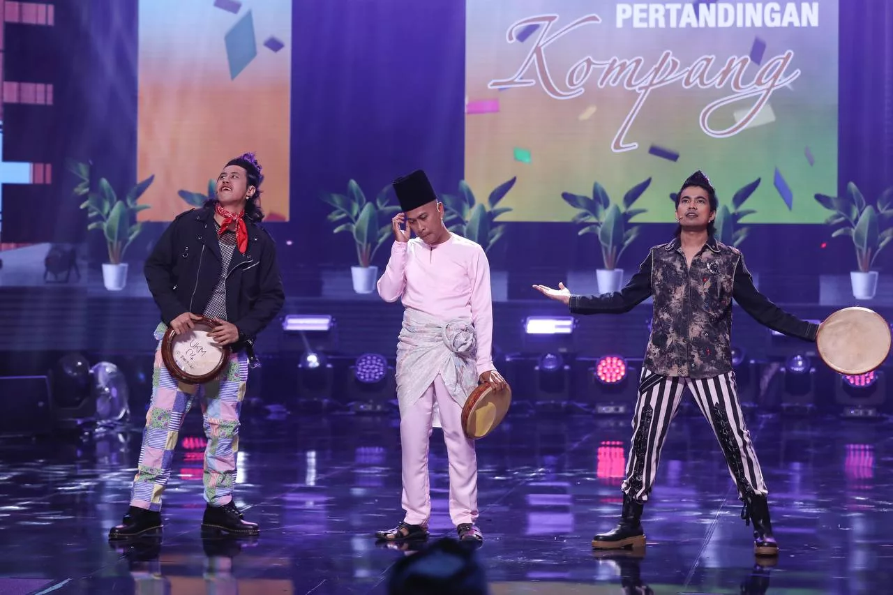 “Lebih Baik Ada Daripada Tiada,” – Nanas Jawab Isu Teguran Ayat Suci Diselitkan Dalam Persembahan Lawak, Raih 3 Standing Ovation