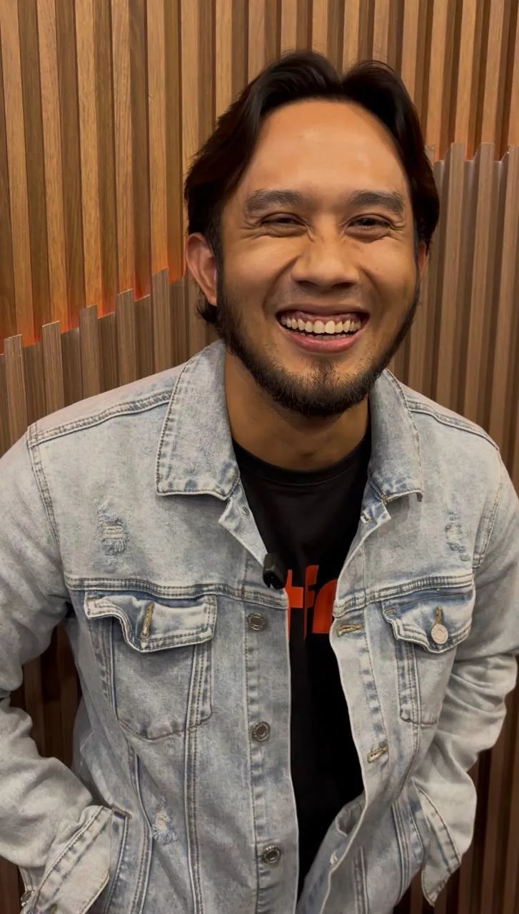 “Kalau Tak Puas Hati, Boleh Mesej…” - Fizi Ali Minta Maaf Isu Komunikasi Anak Ketika Umrah, Tak Mahu Panjangkan Isu 8 “Kalau Tak Puas Hati, Boleh Mesej…” – Fizi Ali Minta Maaf Isu Komunikasi Anak Ketika Umrah, Tak Mahu Panjangkan Isu