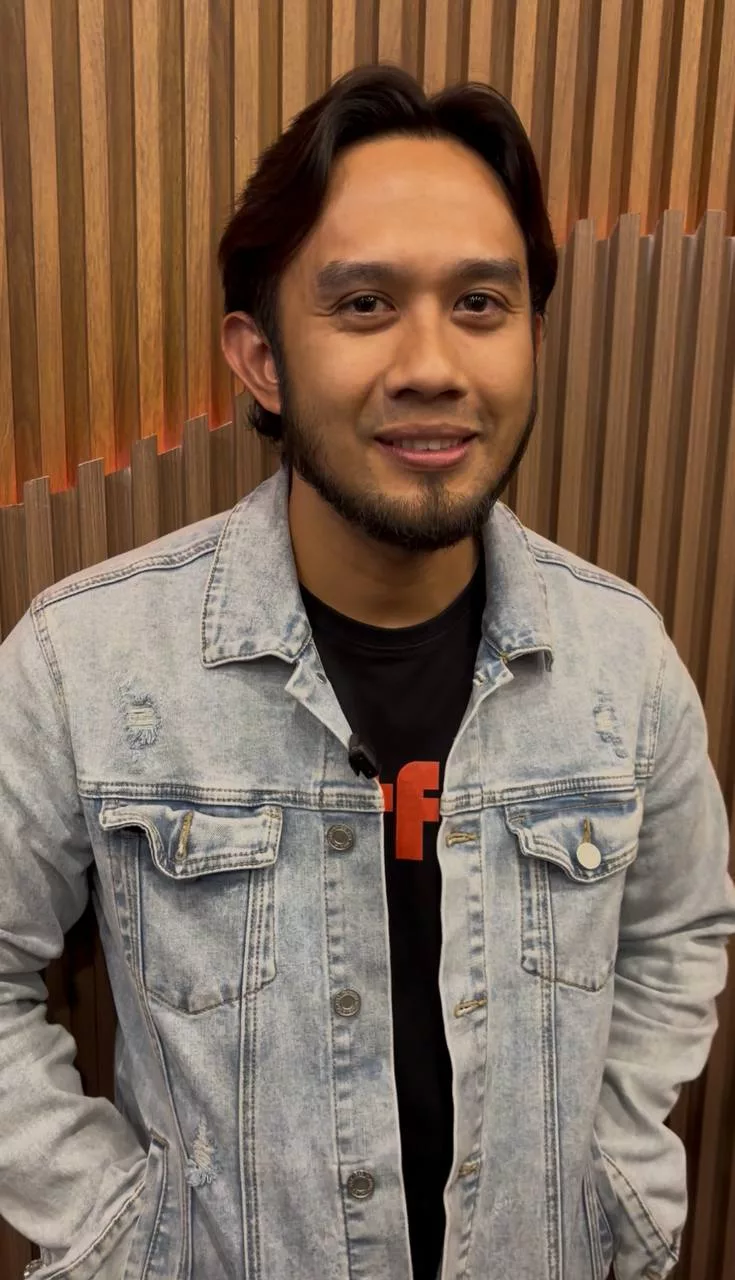 “Kalau Tak Puas Hati, Boleh Mesej…” - Fizi Ali Minta Maaf Isu Komunikasi Anak Ketika Umrah, Tak Mahu Panjangkan Isu 11 “Kalau Tak Puas Hati, Boleh Mesej…” – Fizi Ali Minta Maaf Isu Komunikasi Anak Ketika Umrah, Tak Mahu Panjangkan Isu