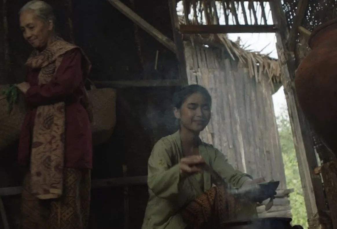 Menjelang Magrib 2… Kisah Seram Remaja Perempuan Yang Dipasung Hidup Semula!